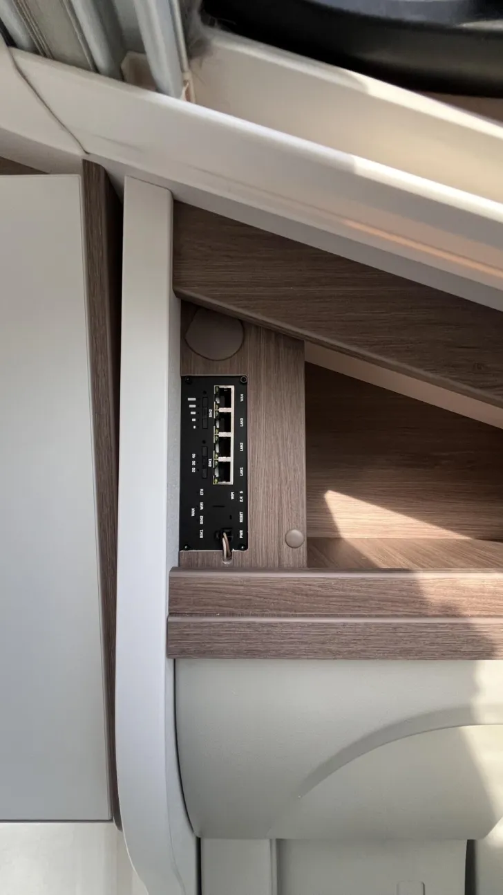 Fahrzeugbild Carado V 339 #8