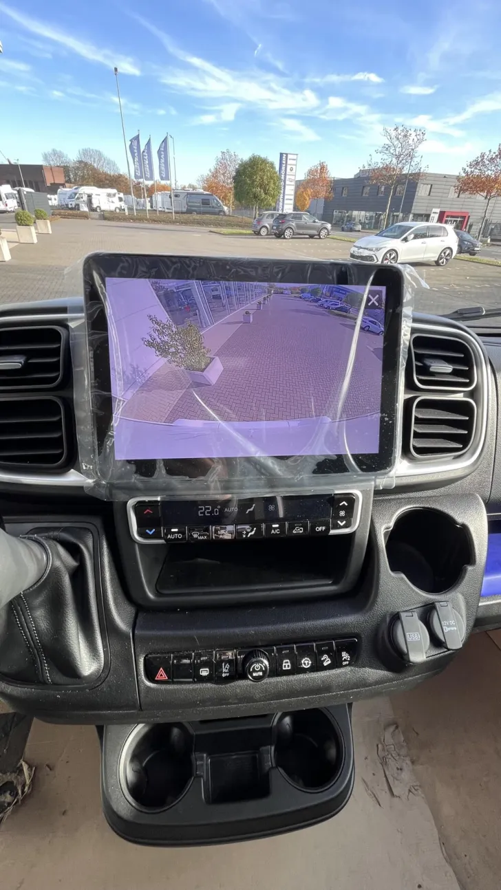Fahrzeugbild Carado V 339 #17