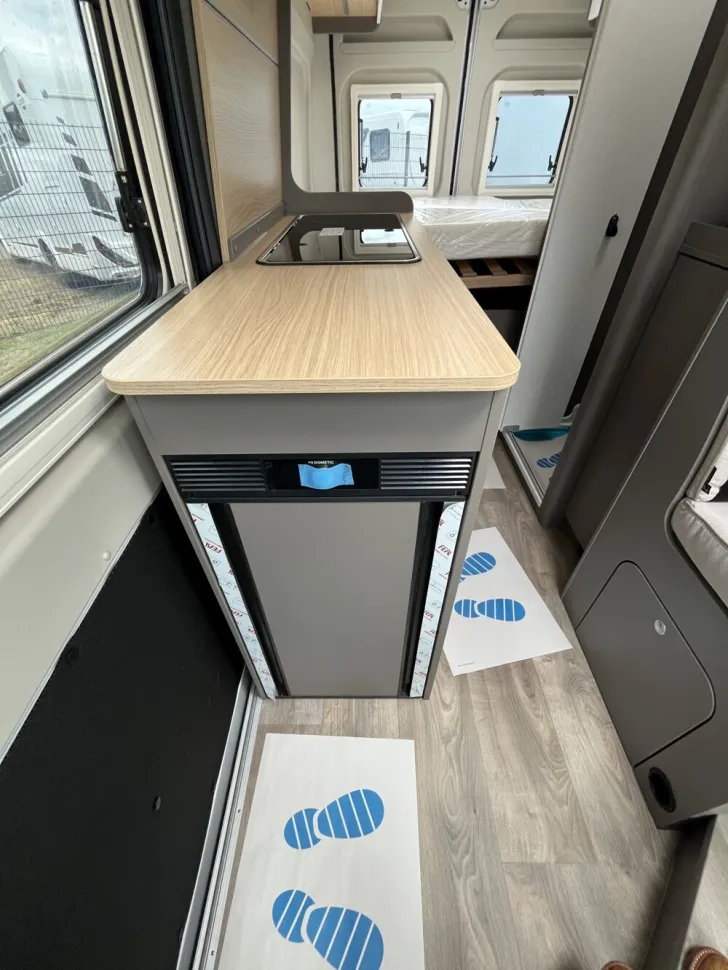 Fahrzeugbild LMC Innovan 600 #4