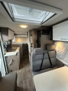 Fahrzeugbild Carado V 347 #4