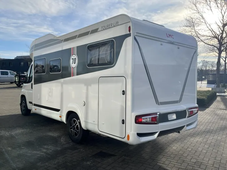 Fahrzeugbild LMC Tourer Lift 70 H 663 G #2