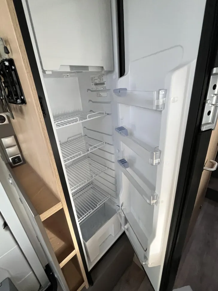 Fahrzeugbild LMC Tourer Lift 70 H 663 G #6