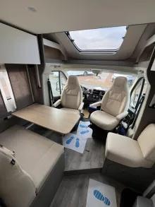 Fahrzeugbild LMC Tourer Lift 70 H 663 G #6