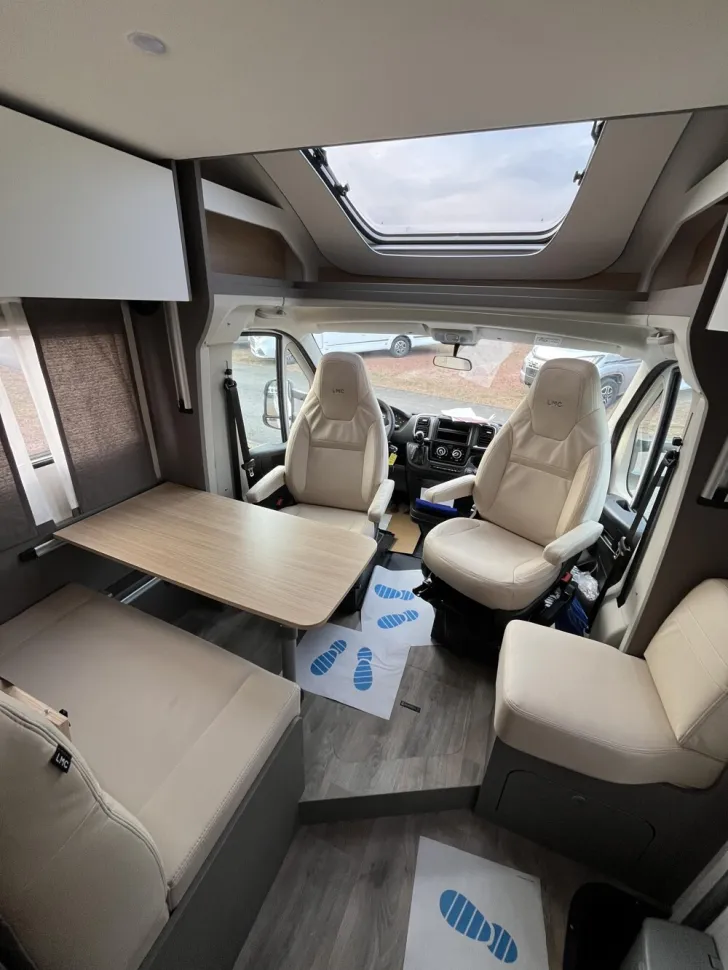 Fahrzeugbild LMC Tourer Lift 70 H 663 G #6