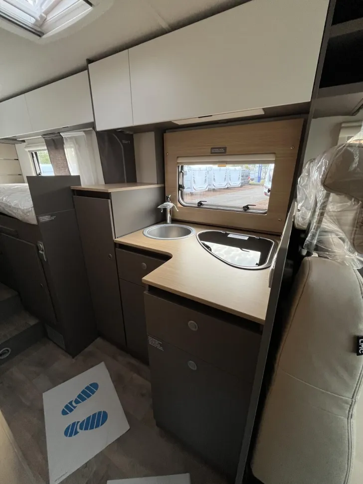 Fahrzeugbild LMC Tourer Lift 70 H 663 G #7