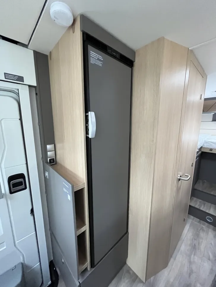 Fahrzeugbild LMC Tourer Lift 70 H 663 G #9