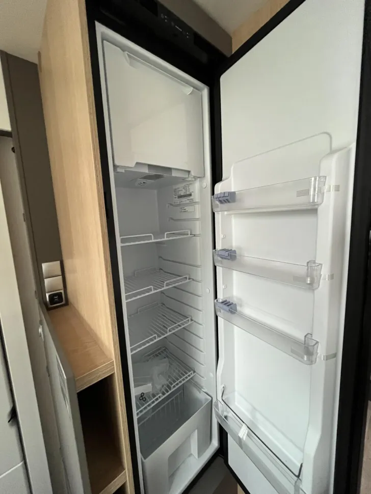 Fahrzeugbild LMC Tourer Lift 70 H 663 G #10