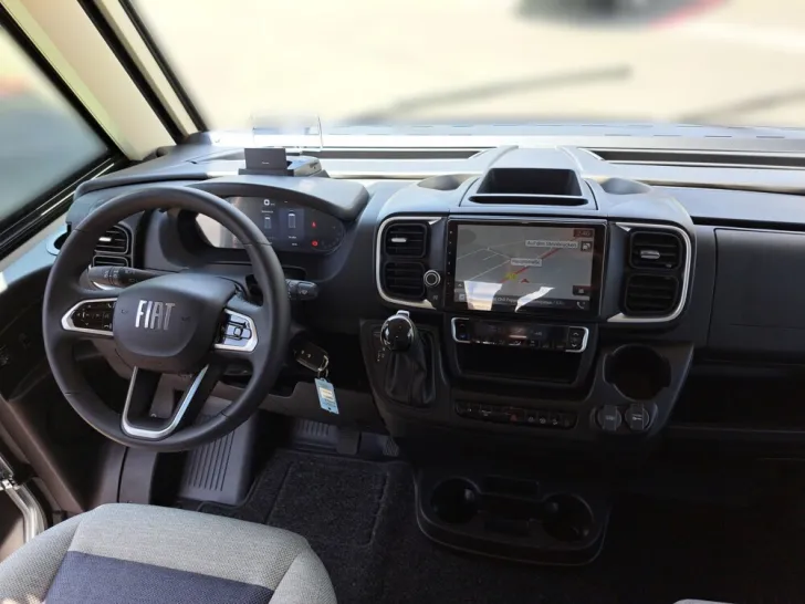 Fahrzeugbild Weinsberg CaraCore 700 MEG Light #10