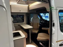 Fahrzeugbild Bürstner Delfin Limited C 621 #19