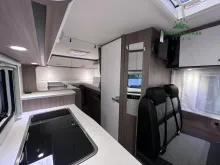 Fahrzeugbild Carado V 337 #9