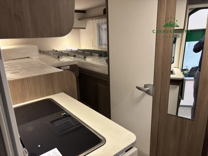 Fahrzeugbild Carado V 337 #12