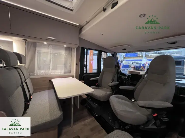 Fahrzeugbild Carado I 338 #9