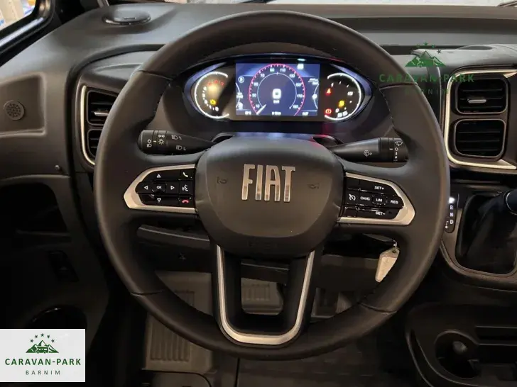 Fahrzeugbild Carado I 338 #24