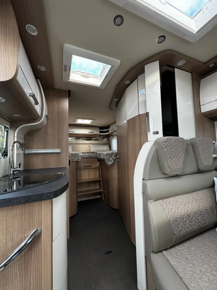 Fahrzeugbild Carthago c-tourer I  143 LE #4