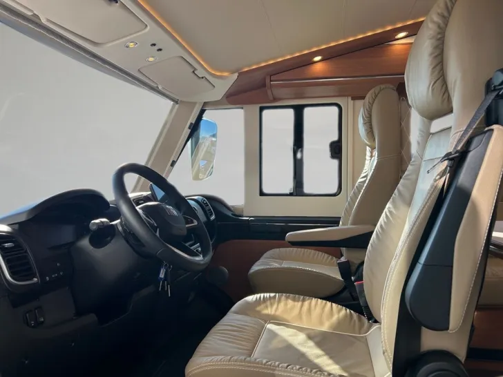 Fahrzeugbild Carthago chic c-line xl I 6.2 XL QB #7