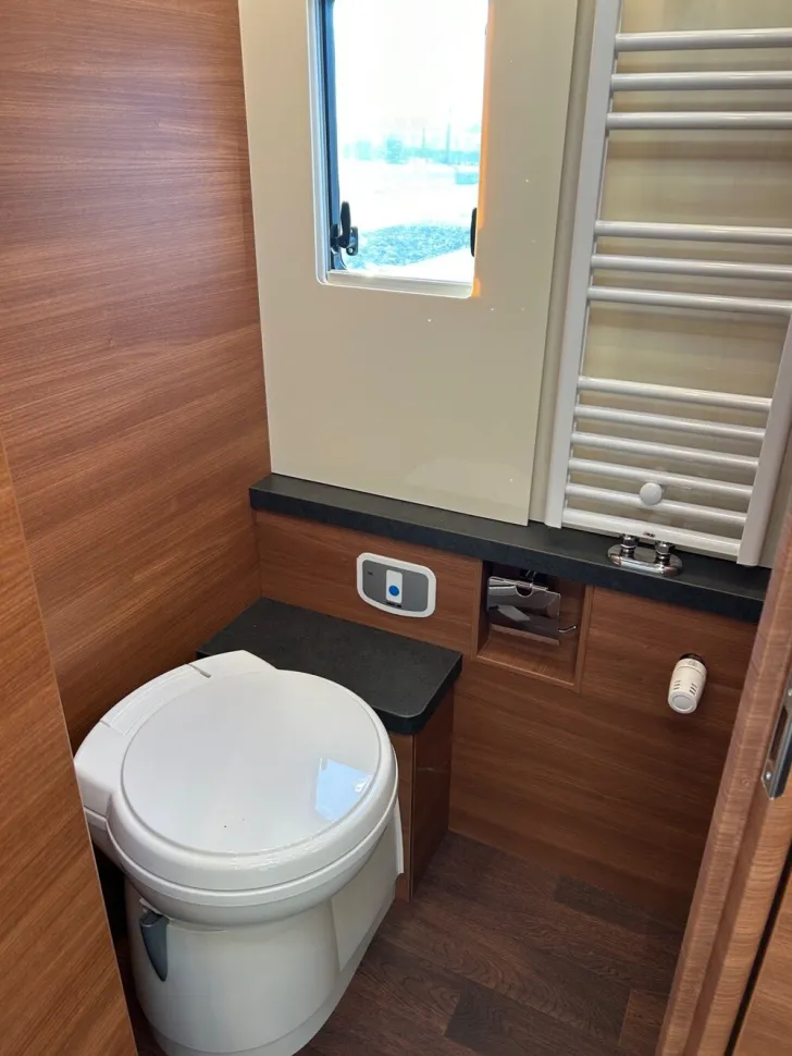 Fahrzeugbild Carthago chic c-line xl I 6.2 XL QB #16
