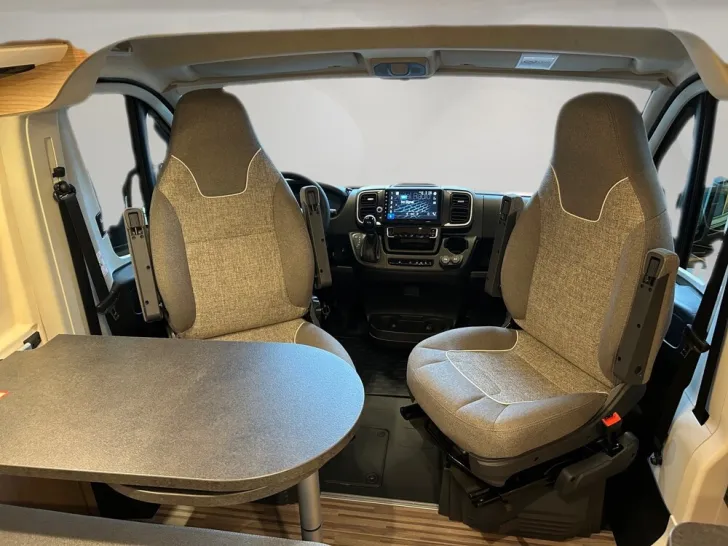 Fahrzeugbild Malibu Compact 540 DB #11