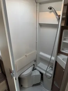 Fahrzeugbild Malibu Charming GT skyview 640 LE #16