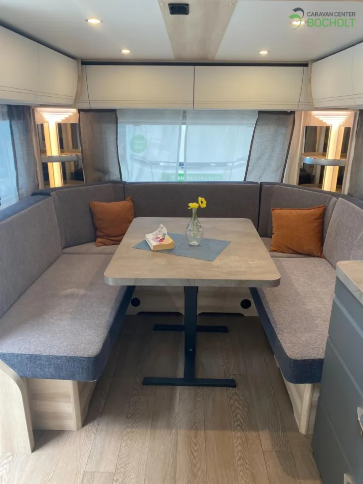 Fahrzeugbild Hobby De Luxe 515 UHL Modell 2026 / 2000 kg #8