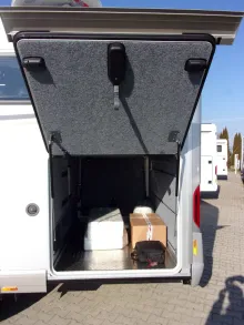 Fahrzeugbild Carthago chic e-line I 51 QB DA Mercedes #3