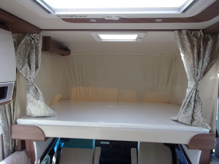 Fahrzeugbild Carthago chic e-line I 51 QB DA Mercedes #8