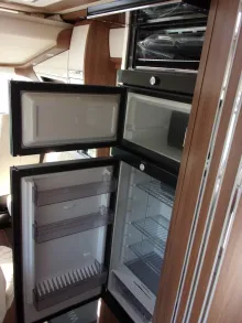 Fahrzeugbild Carthago chic e-line I 51 QB DA Mercedes #10