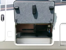 Fahrzeugbild Carthago chic s-plus I 61 XL LE Iveco #4