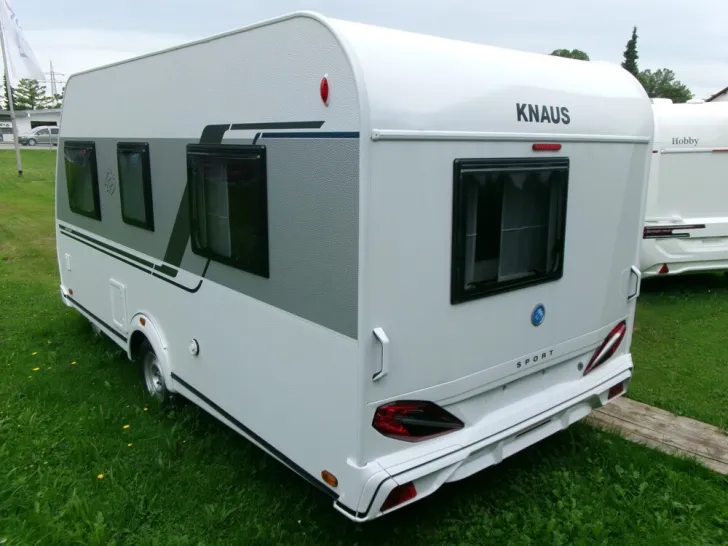 Fahrzeugbild Knaus Sport 420 QD #2