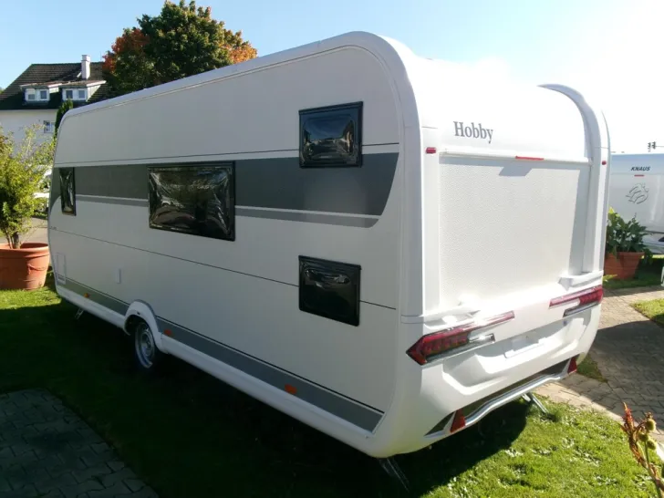 Fahrzeugbild Hobby De Luxe 540 KMFe #2