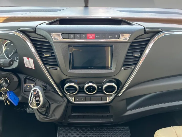 Fahrzeugbild Carthago chic s-plus I 50 LE (235) #11