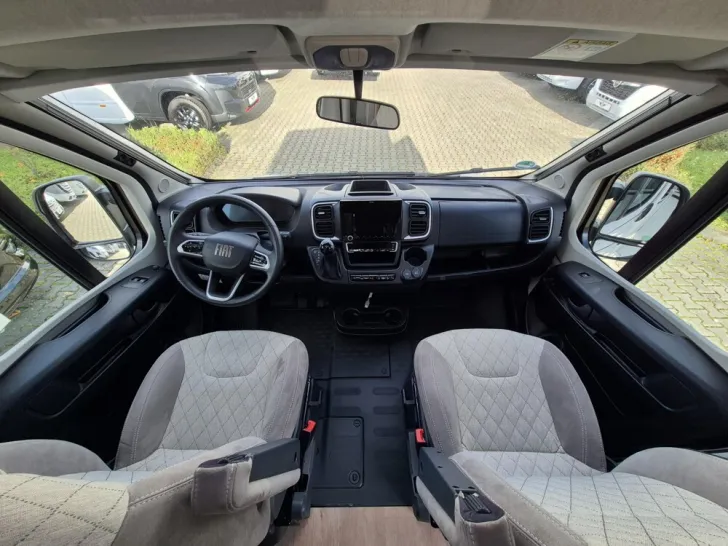Fahrzeugbild Dethleffs Globebus Camp Active T 4 #7