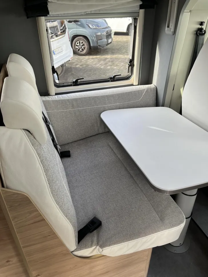 Fahrzeugbild Dethleffs Just Camp Active T 6812 EB #14