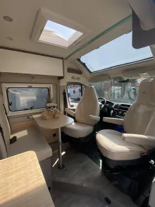 Fahrzeugbild LMC Innovan 70 600/603 #7