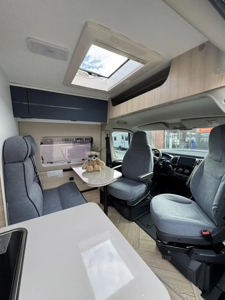 Fahrzeugbild Chausson Van First Line Light V594 #5