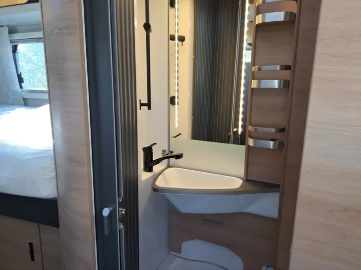 Fahrzeugbild Knaus L!VE TI PLATINUM SELECTION 650 MEG Live #14