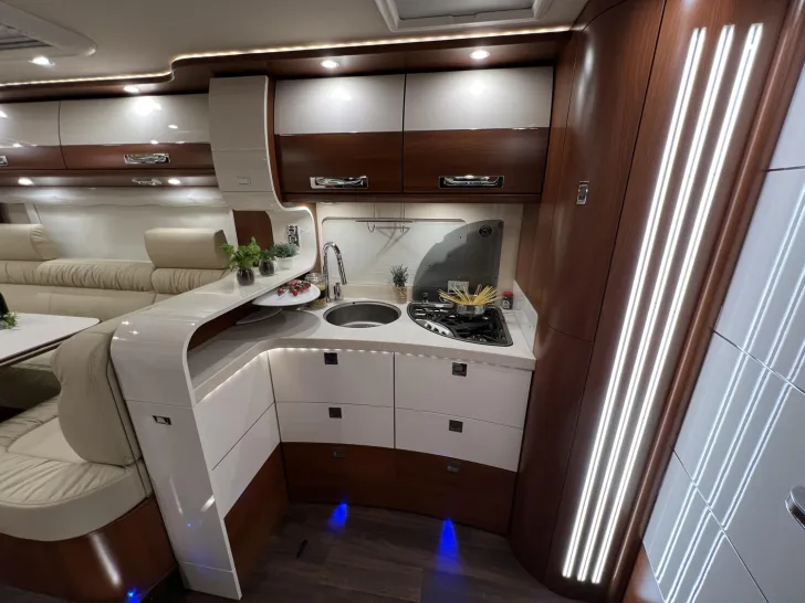 Fahrzeugbild Carthago liner-for-two I 53 Fiat (242) #30