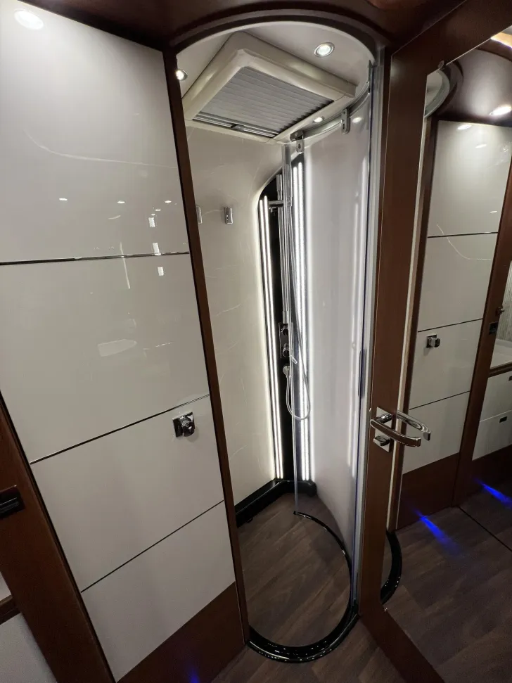 Fahrzeugbild Carthago liner-for-two I 53 Fiat (242) #34