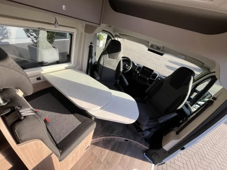 Fahrzeugbild Carado pro CV 601 #4