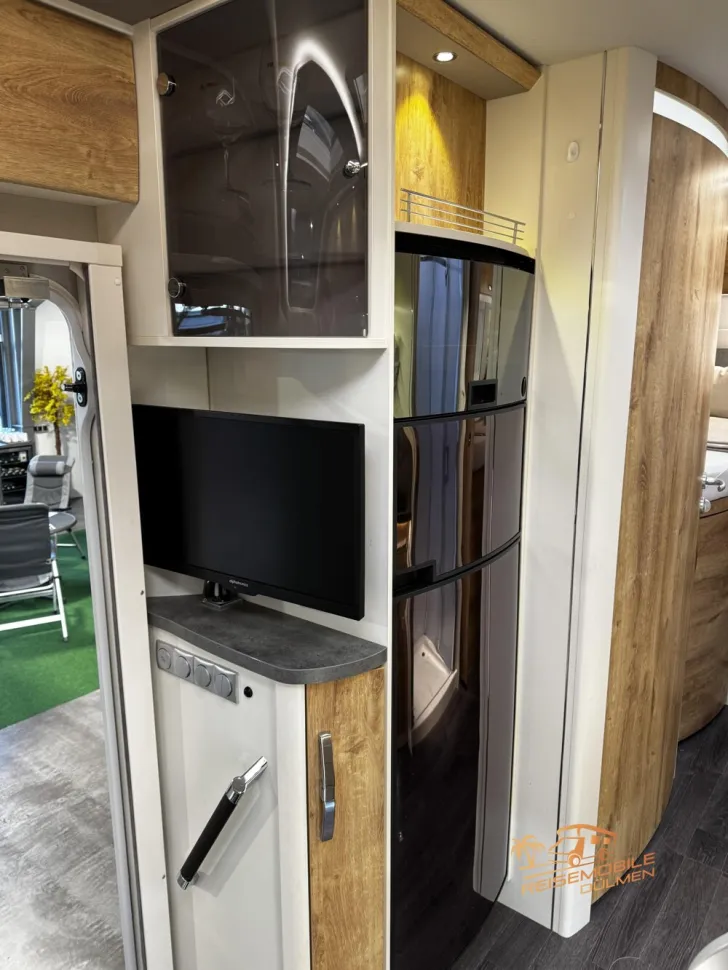Fahrzeugbild Frankia M-Line T 7400 GD Exklusiv V6 3,0CDI SAT #19