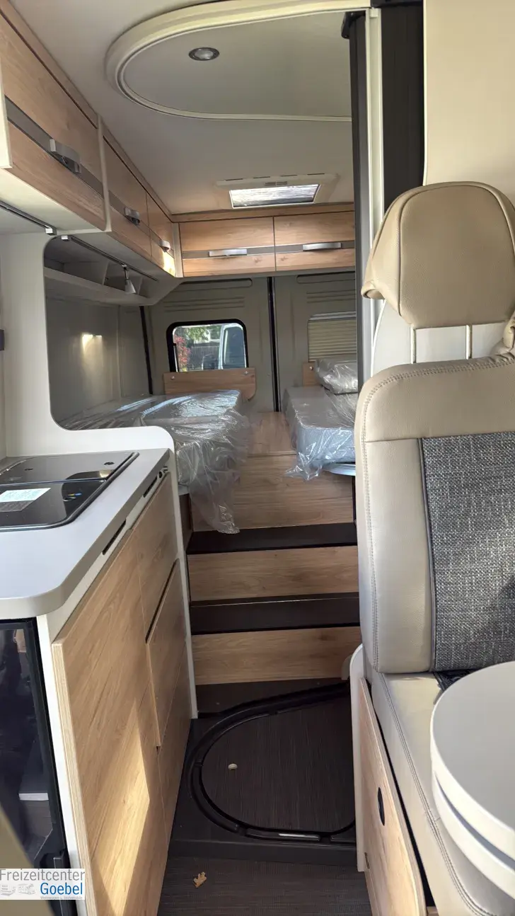 Sicht vorne-hinten Dethleffs Globetrail 600 ER