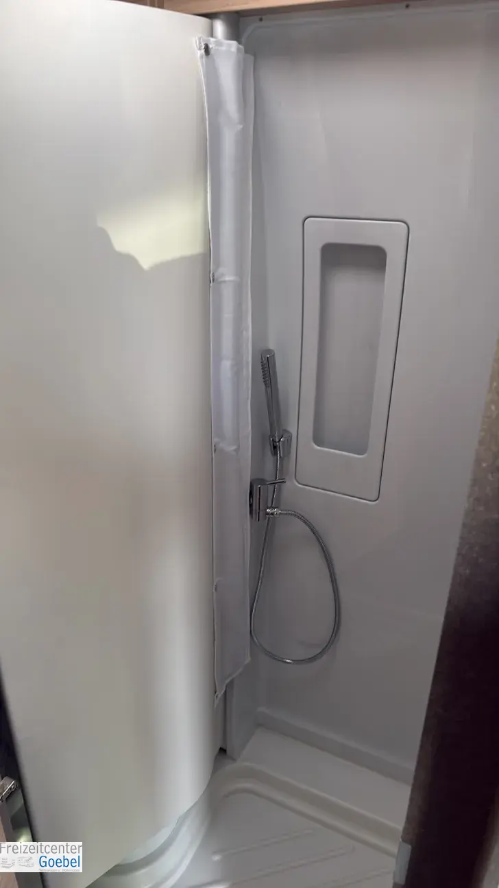 Fahrzeugbild Dethleffs Globetrail Active 600 DS Markise #20