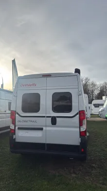 Frontal Hinten Dethleffs Globetrail Active 600 DS Markise