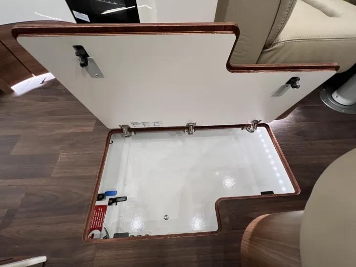 Fahrzeugbild Carthago chic s-plus I 64 XL QB (285) #36