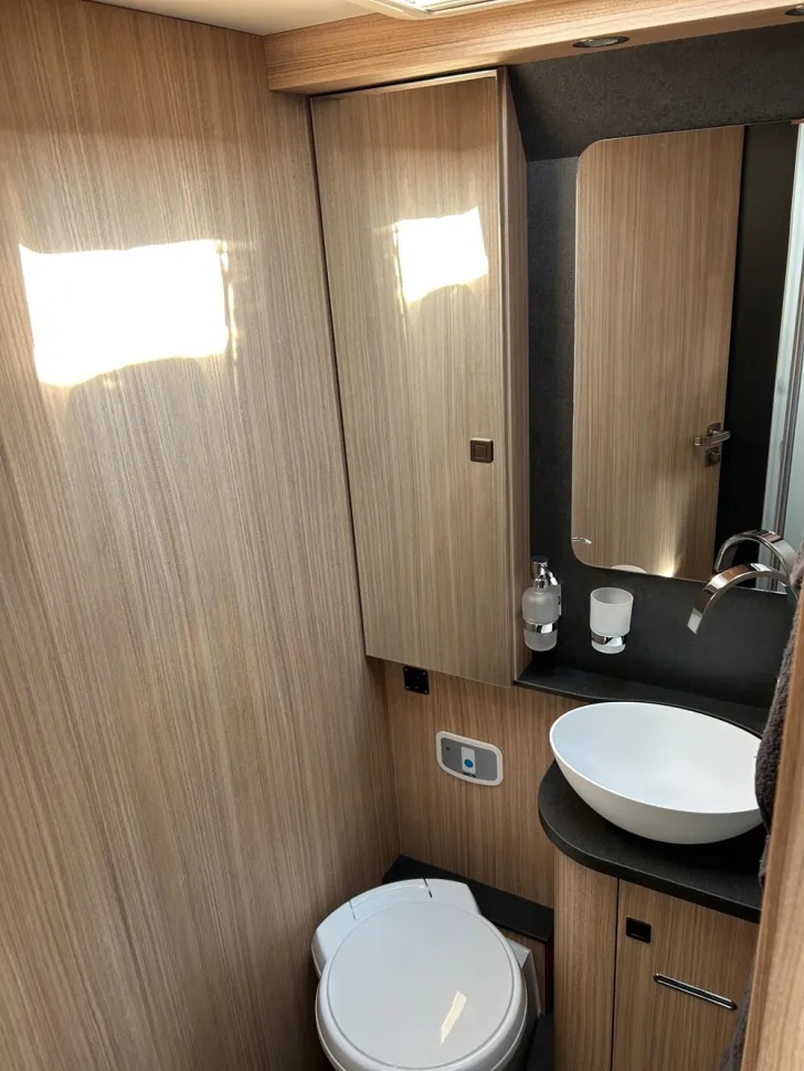 Fahrzeugbild Malibu T 480 RB QB K comfort #16