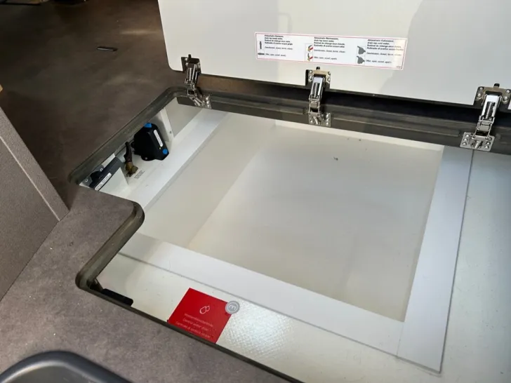 Fahrzeugbild Malibu T 480 RB QB K comfort #24