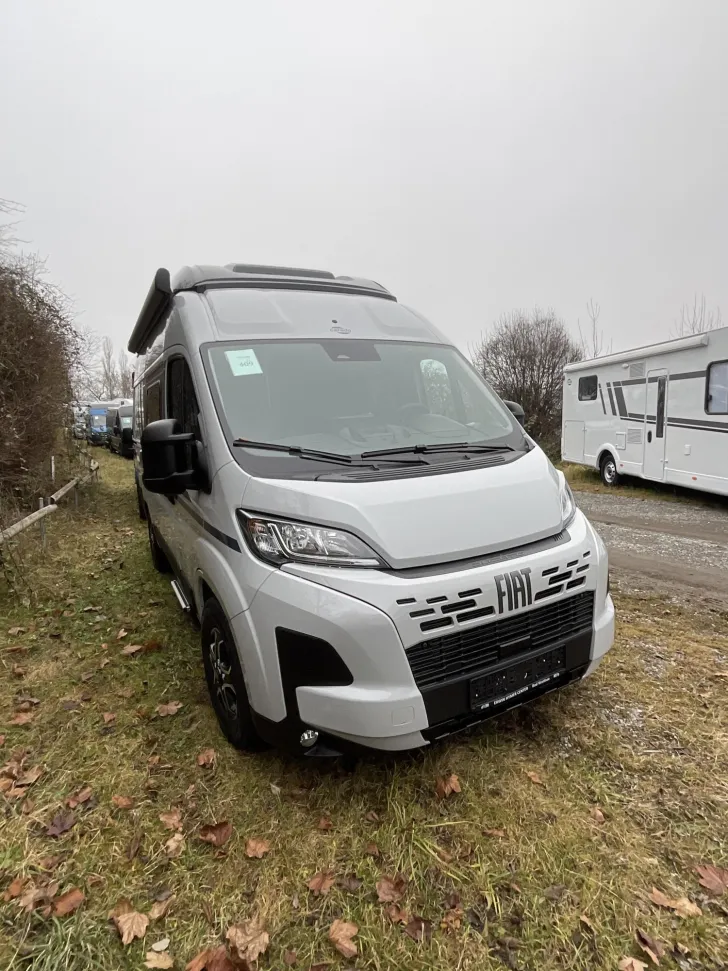 Fahrzeugbild Carado pro CV 540 Dieselheiz., Schlafdach, AWT isoliert #1