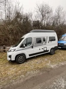 Fahrzeugbild Carado pro CV 540 Dieselheiz., Schlafdach, AWT isoliert #8