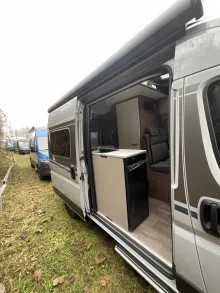 Fahrzeugbild Carado pro CV 540 Dieselheiz., Schlafdach, AWT isoliert #12