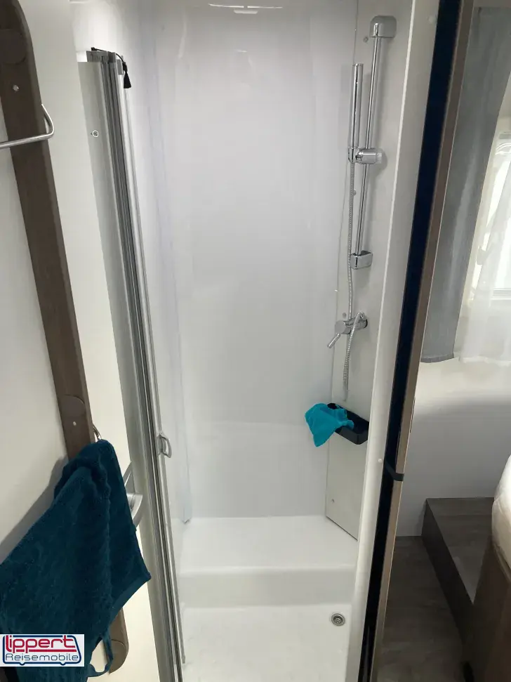 Fahrzeugbild Carado T 459 Queensbett + face2face #14