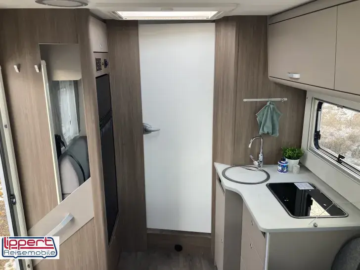 Fahrzeugbild Carado T 459 Queensbett + face2face #11